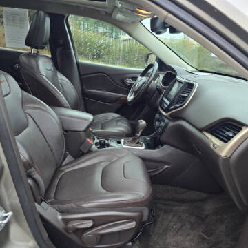 2017 Jeep Cherokee Trailhawk L Plus