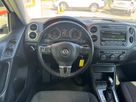2013 Volkswagen Tiguan S