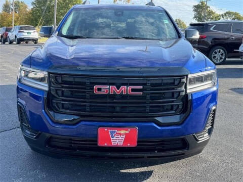 2023 GMC Acadia SLE