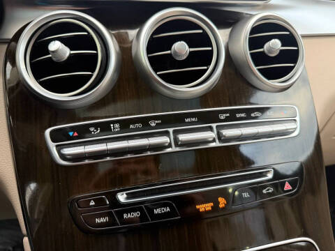 2017 Mercedes-Benz GLC GLC 300 4MATIC