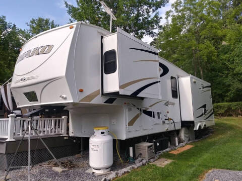 2012 Gulf Stream Mako for sale at CARS PLUS MORE LLC in Powell TN