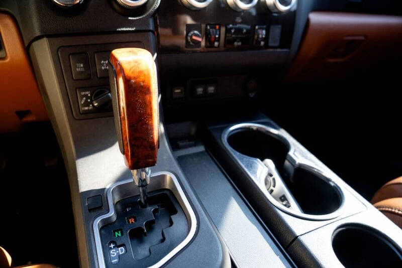 2021 Toyota Sequoia Platinum