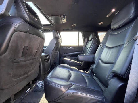 2015 Cadillac Escalade Platinum