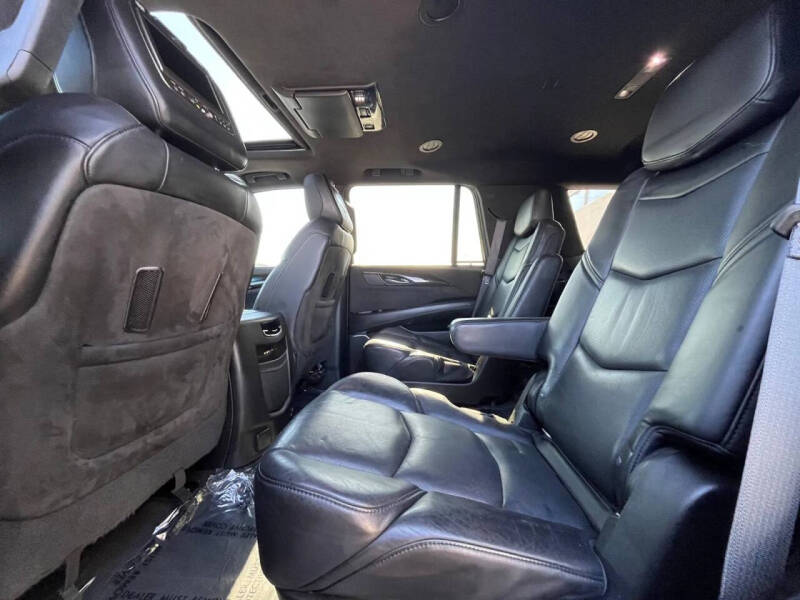 2015 Cadillac Escalade Platinum