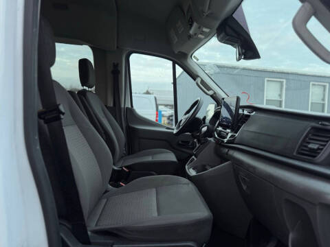 2024 Ford Transit 350 XLT