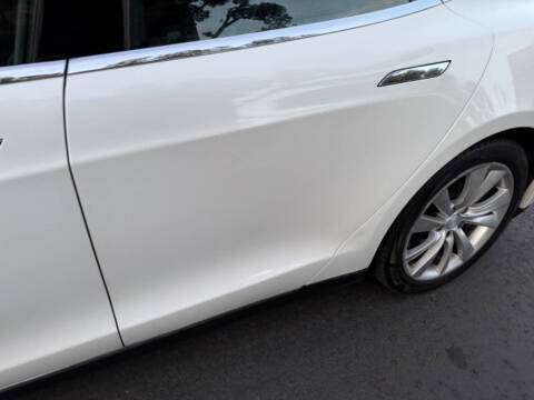 2014 Tesla Model S 85