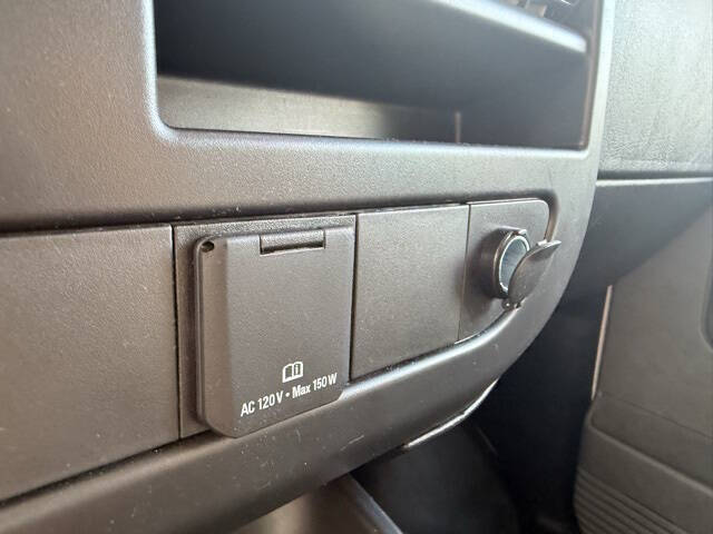 2024 Chevrolet Express 2500