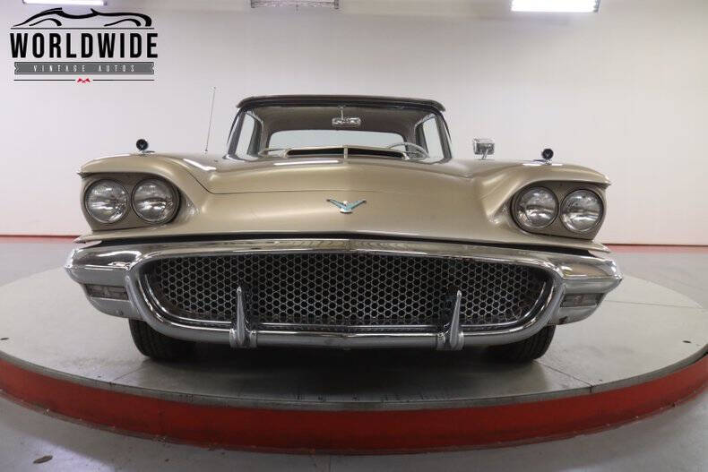 1959 Ford Thunderbird