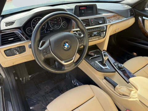 2018 BMW 3 Series 330i