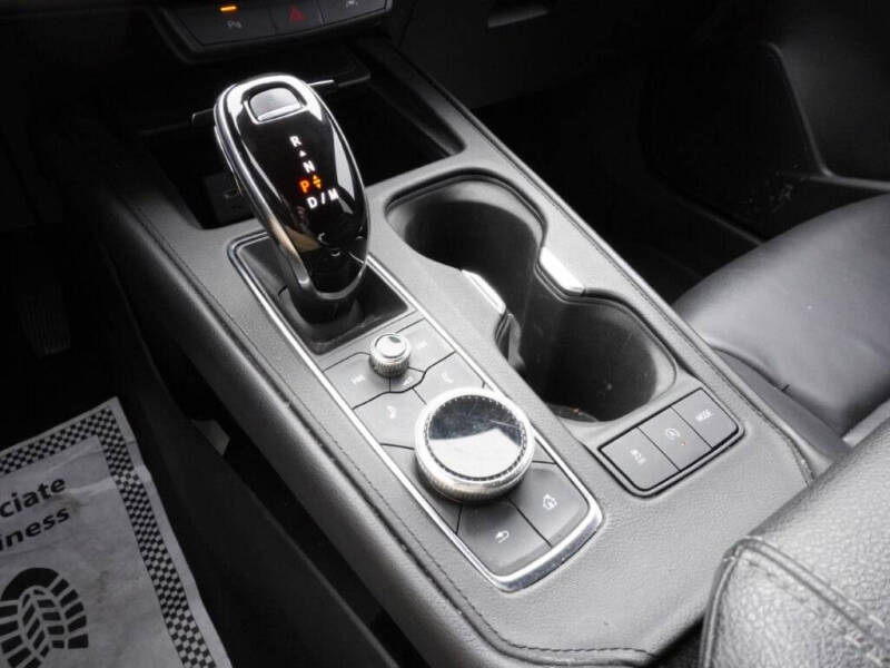 2021 Cadillac XT4 Premium Luxury