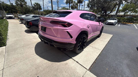 2020 Lamborghini Urus