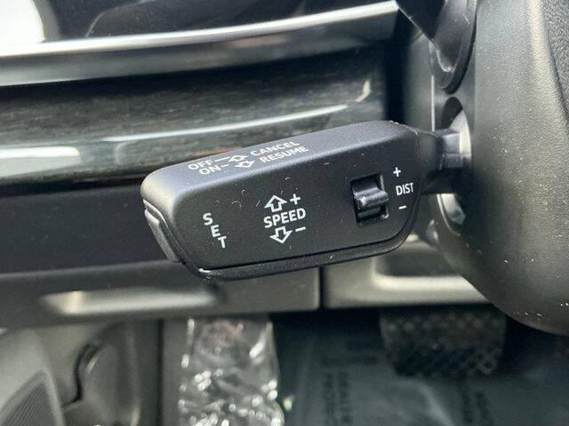 2022 Audi Q7 quattro Premium Plus 55 TFSI