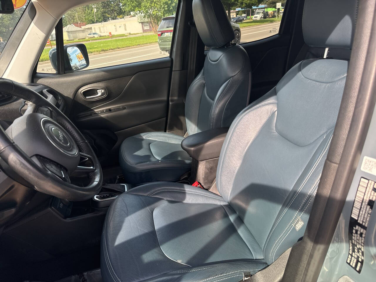 2018 Jeep Renegade for sale at Matthew's Stop & Look Auto Sales in Detroit, MI