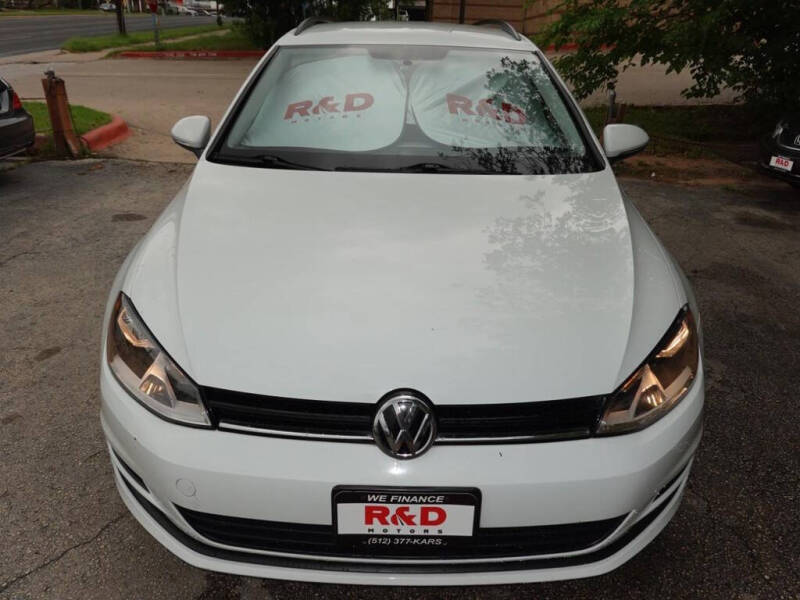 2017 Volkswagen Golf SportWagen