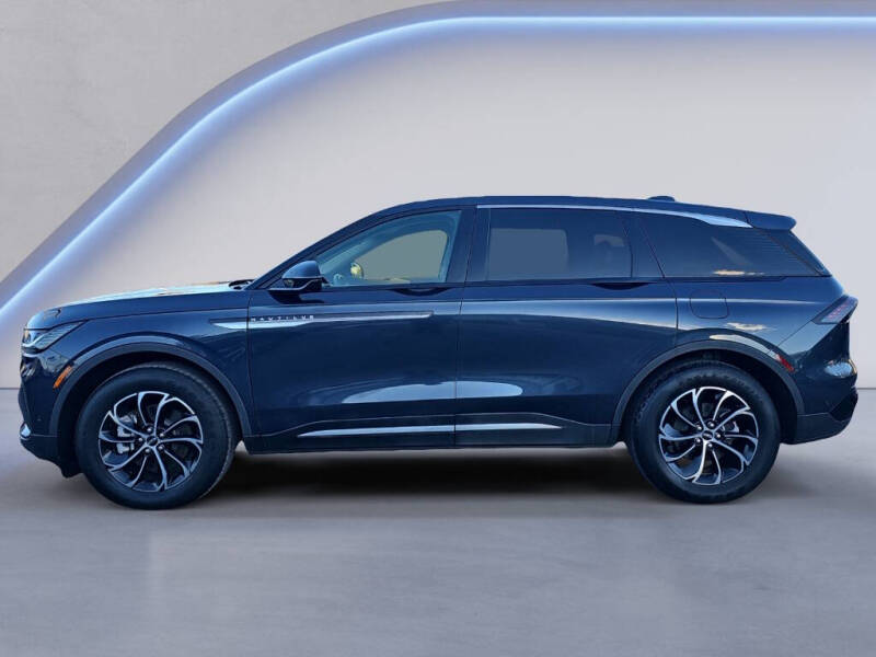 2024 Lincoln Nautilus Hybrid Premiere