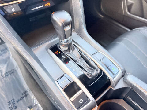 2017 Honda Civic EX-L w/Navi