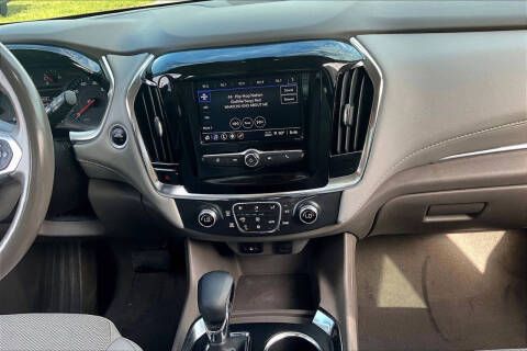 2021 Chevrolet Traverse LT Cloth