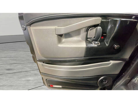 2025 GMC Savana 2500