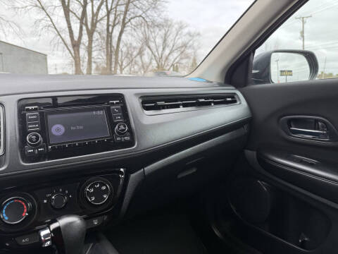 2017 Honda HR-V LX