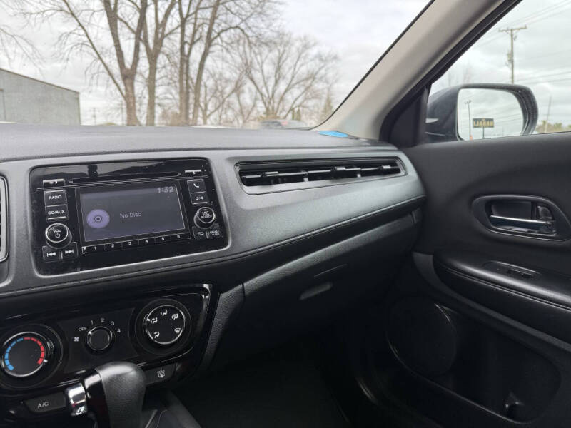 2017 Honda HR-V LX