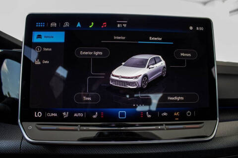 2025 Volkswagen Golf GTI SE