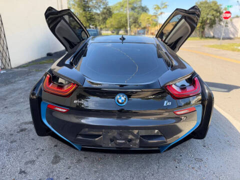 2015 BMW i8