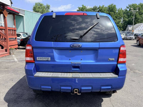 2011 Ford Escape XLT