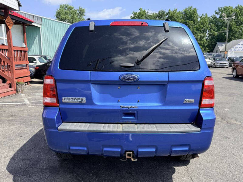 2011 Ford Escape XLT