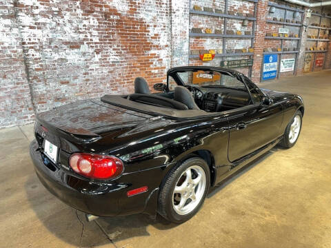 2002 Mazda MX-5 Miata
