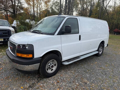 2024 GMC Savana 2500