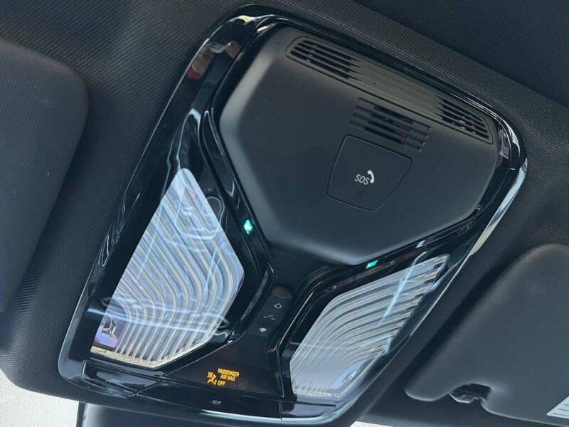 2023 BMW 3 Series 330i