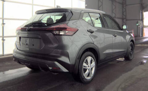 2022 Nissan Kicks S