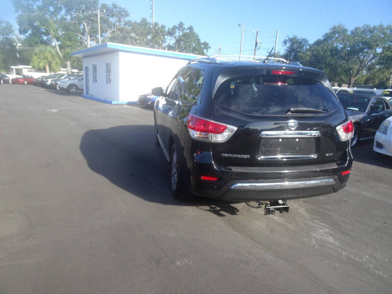 2015 Nissan Pathfinder S