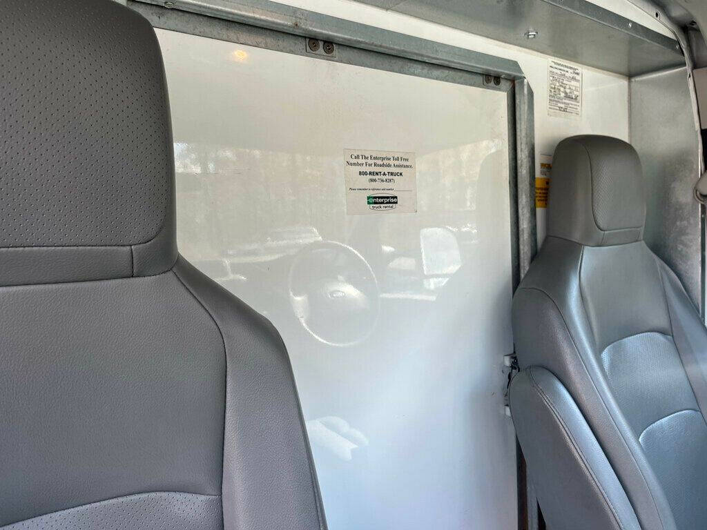 2015 Ford E-Series 22