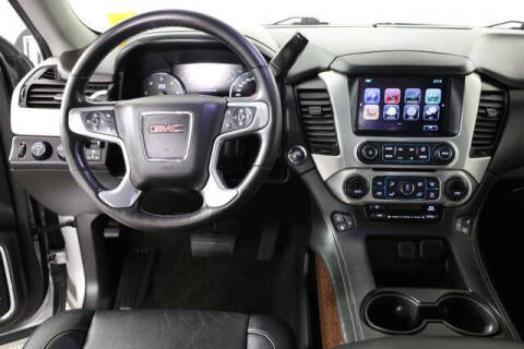 2017 GMC Yukon XL SLT
