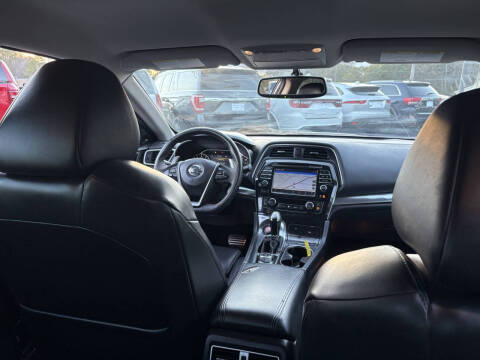 2017 Nissan Maxima 3.5 SR