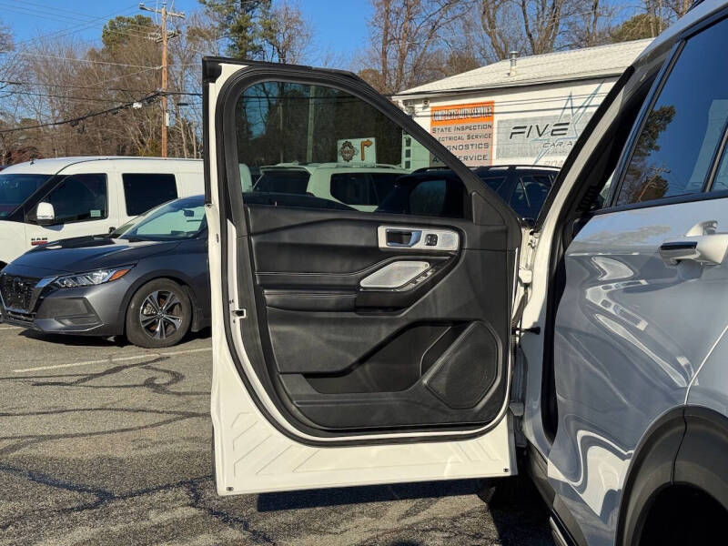 2020 Ford Explorer ST