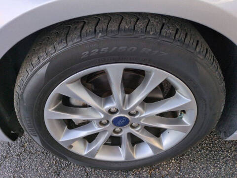 2017 Ford Fusion Hybrid SE