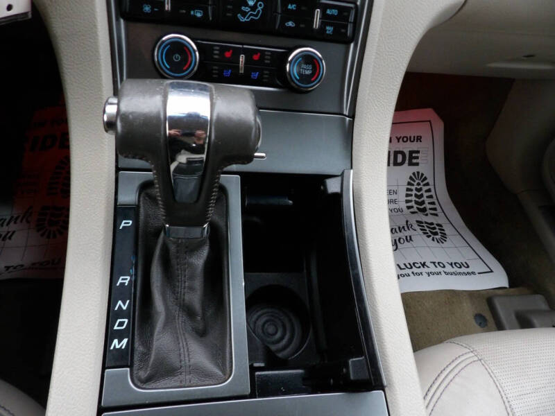 2011 Ford Taurus Limited