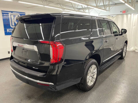 2024 GMC Yukon XL SLT