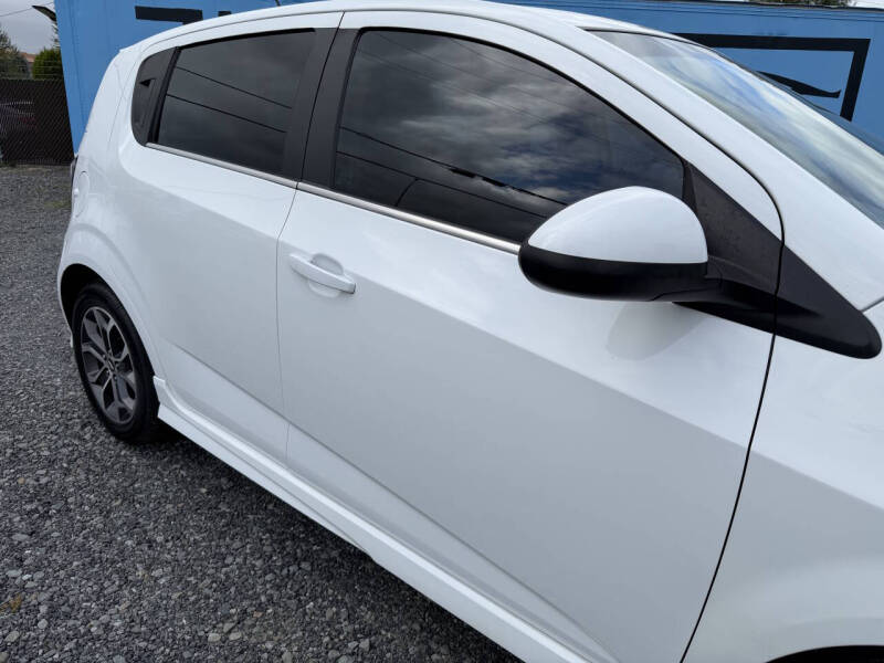2017 Chevrolet Sonic LT Auto