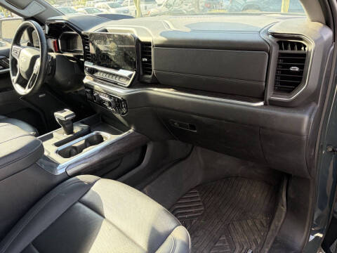2025 Chevrolet Silverado 1500