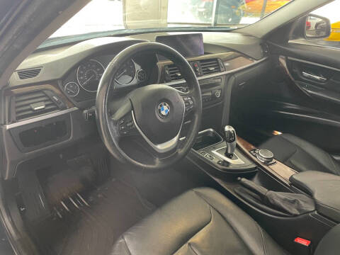 2015 BMW 3 Series 328i xDrive
