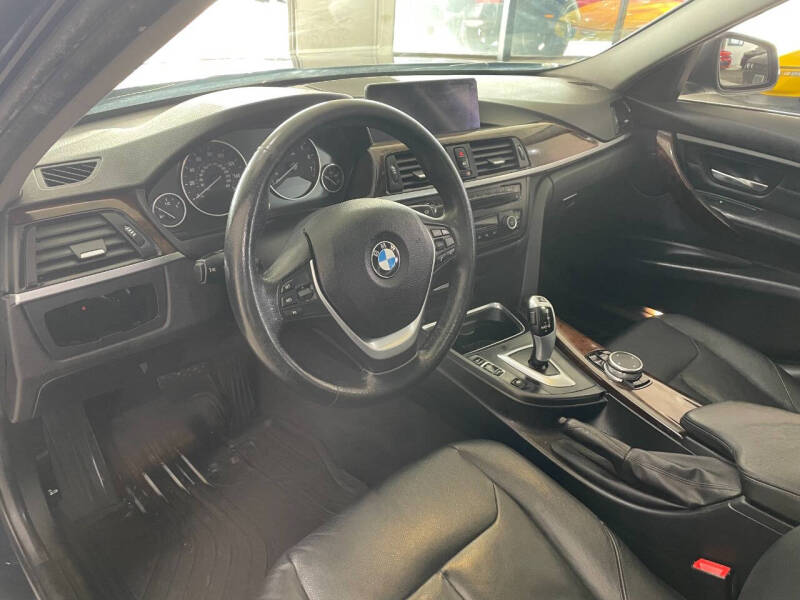 2015 BMW 3 Series 328i xDrive