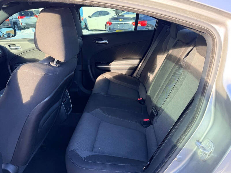 2015 Dodge Charger SXT