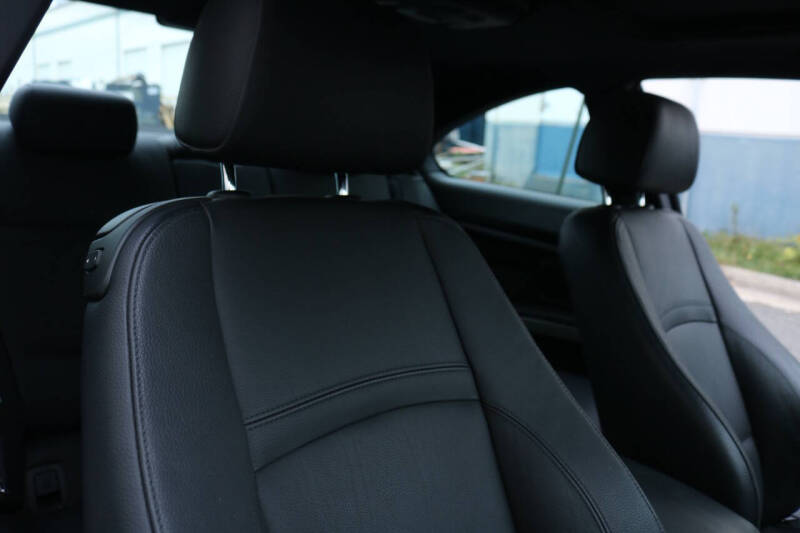 2011 BMW 3 Series 335is