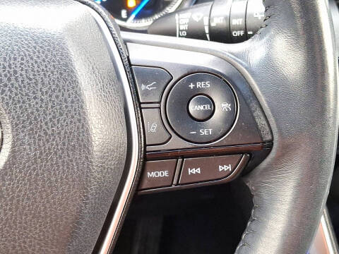 2022 Toyota Venza LE