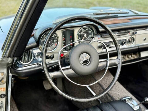 1969 Mercedes-Benz SL-Class