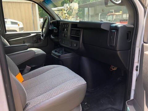 2015 GMC Savana 2500
