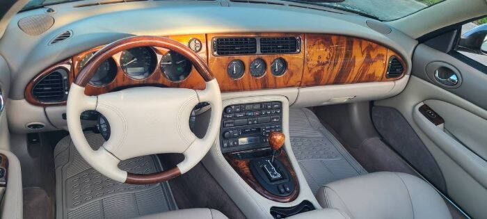 1998 Jaguar XK8